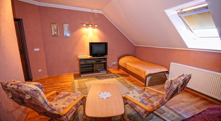Magnat Hotel Mukacheve Room photo